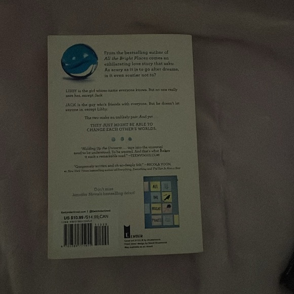 Holding up the universe by Jennifer Niven - Picture 2 of 2